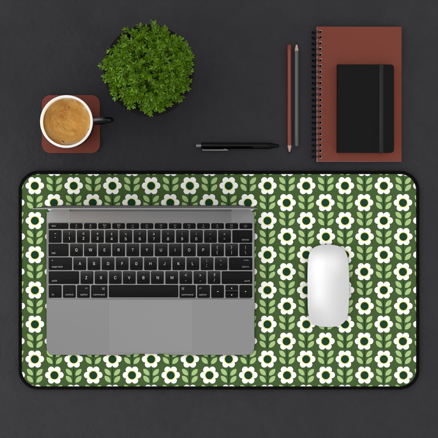 Desk Mat - Daisy Maze